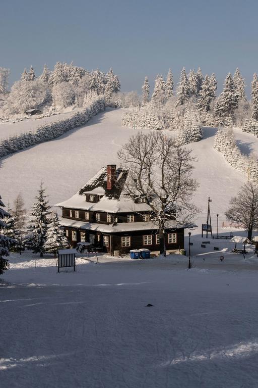 Guest House Wanda Walbrzych Bagian luar foto