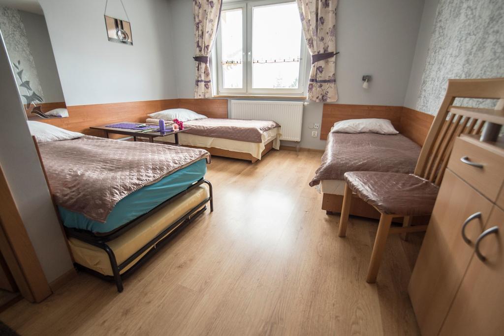Guest House Wanda Walbrzych Bagian luar foto
