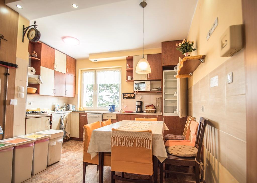 Guest House Wanda Walbrzych Bagian luar foto